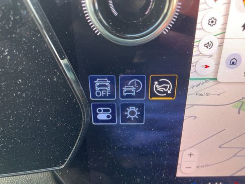 Used 2024 Chevrolet Equinox EV LT image 27