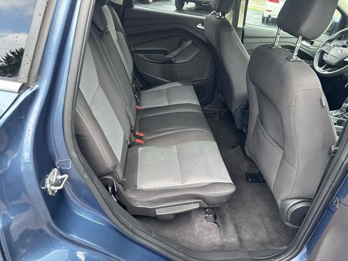 Used 2018 Ford Escape SE AWD/4WD image 9