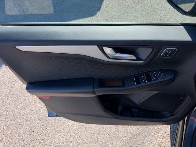 Used 2020 Ford Escape SEL AWD/4WD image 20