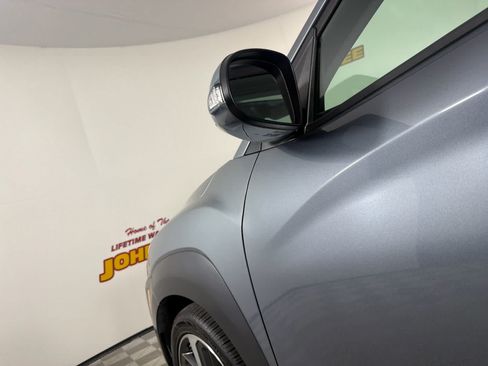 Used 2021 Hyundai Kona Limited FWD image 13