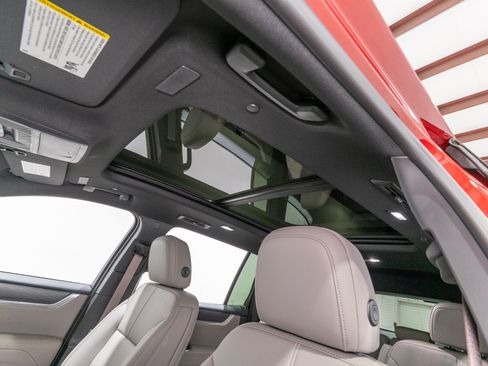 Used 2026 GMC Acadia Elevation w/ Black Edition FWD image 16
