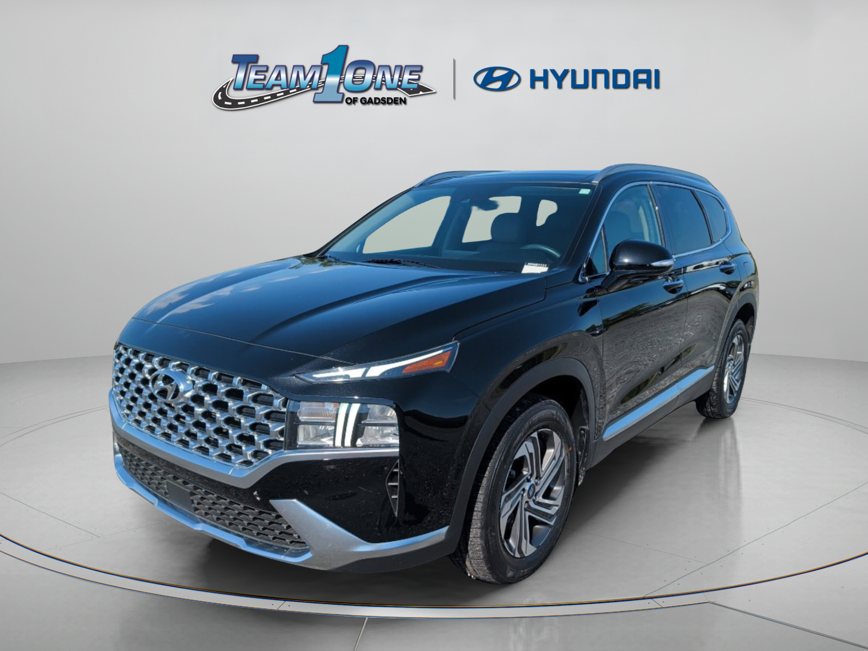 Used 2022 Hyundai Santa Fe SEL w/ Convenience + Premium Package FWD image 4