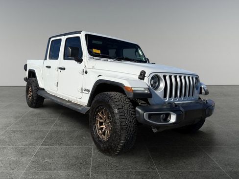 Used 2020 Jeep Gladiator Overland image 9