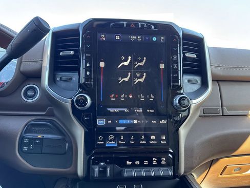 Used 2023 RAM 3500 Laramie image 19