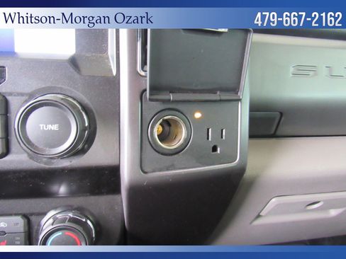 Used 2021 Ford F250 XLT w/ XLT Premium Package AWD/4WD image 44