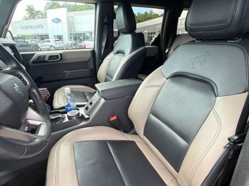 Used 2024 Ford Bronco Wildtrak AWD/4WD image 38