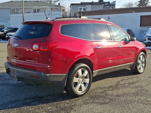 Used 2012 Chevrolet Traverse LT w/ All-Star Edition image 6