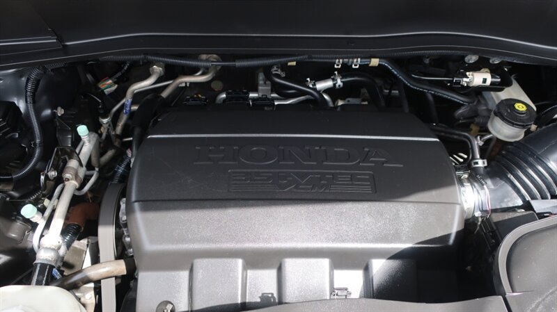 Used 2013 Honda Pilot Touring image 38