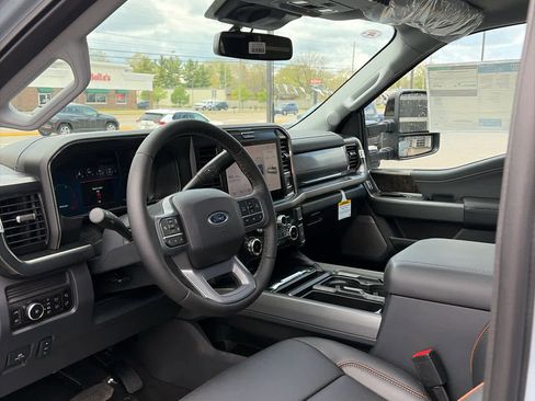 New 2026 Ford F350 Lariat w/ Black Appearance Package AWD/4WD image 14