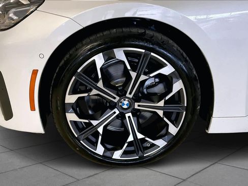 Used 2026 BMW 230i Coupe w/ Premium Package RWD image 11