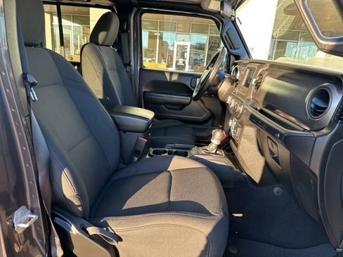 Certified 2021 Jeep Wrangler Unlimited Sport image 40