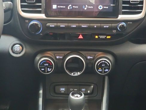 New 2026 Hyundai Venue SEL image 20