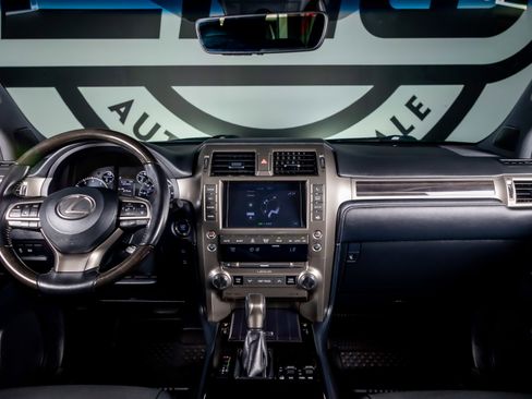 Used 2020 Lexus GX 460 Premium AWD/4WD image 2