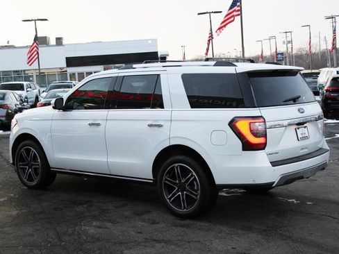 Used 2021 Ford Expedition Limited image 4