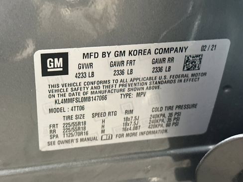 Used 2021 Buick Encore GX Essence w/ Experience Buick Package image 31