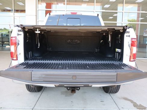 Used 2019 Ford F150 XLT w/ Equipment Group 302A Luxury AWD/4WD image 8