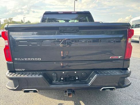 Used 2023 Chevrolet Silverado 1500 RST w/ Z71 Off-Road Package AWD/4WD image 6