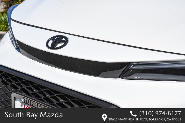 Used 2024 Toyota Corolla SE FWD image 5