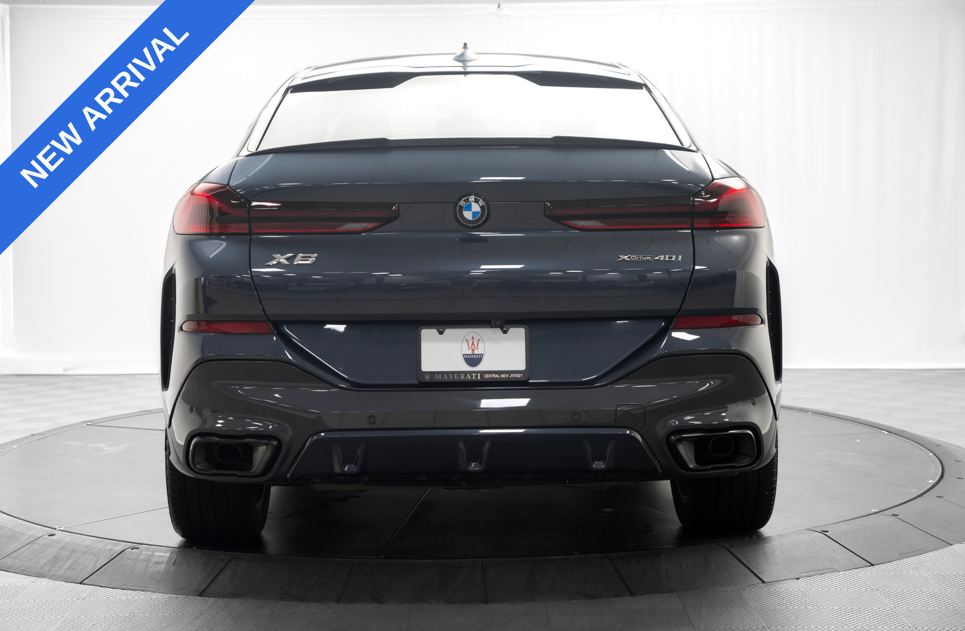 Used 2022 BMW X6 xDrive40i w/ M Sport Package AWD/4WD image 6