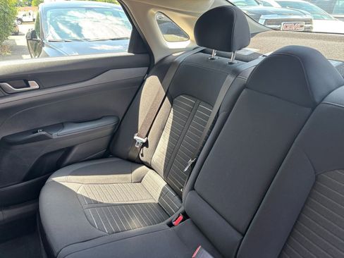 Used 2025 Kia K5 LXS FWD image 39