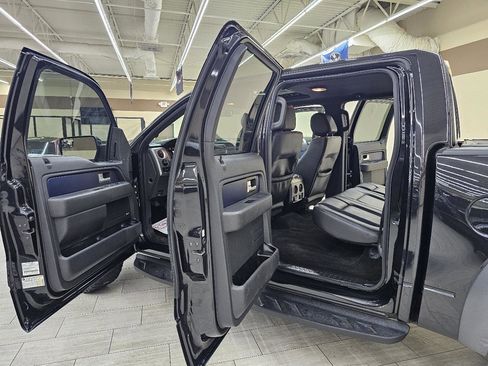 Used 2014 Ford F150 Raptor w/ Equipment Group 801A Luxury image 17