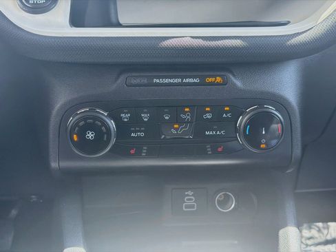 Used 2024 Ford Bronco Sport Heritage w/ Heritage Convenience Package AWD/4WD image 23