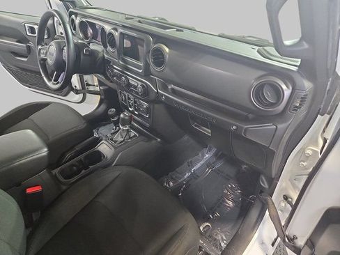 Used 2022 Jeep Wrangler Unlimited Sport AWD/4WD image 10