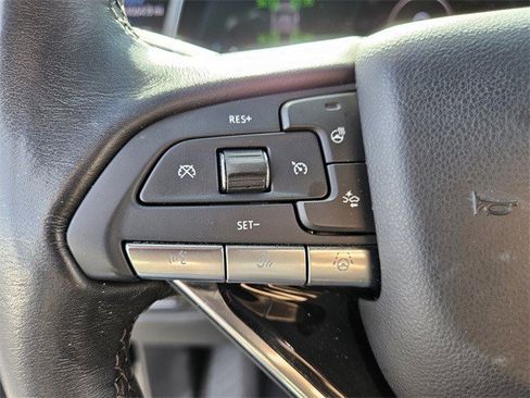 Certified 2024 Cadillac Escalade Sport w/ LPO, ONYX Package image 23