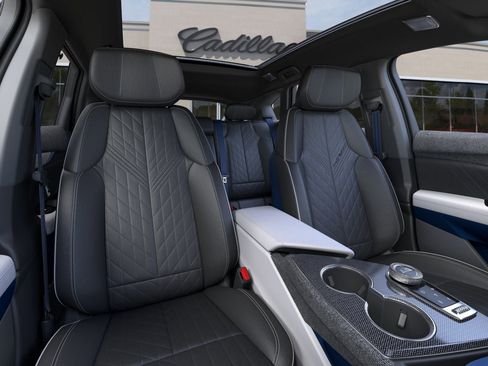 New 2026 Cadillac Optiq V image 16