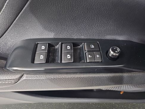 Used 2018 Toyota Camry XSE w/ Driver Assist Package FWD image 30