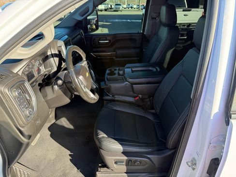 Used 2023 Chevrolet Silverado 2500 LT w/ Convenience Package image 12