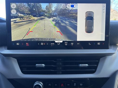 New 2025 Ford Explorer Active w/ Active Comfort Package image 4