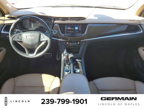 Used 2022 Cadillac XT6 Sport w/ Platinum Package image 17