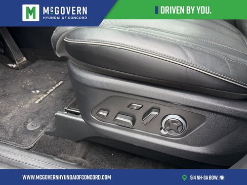 Used 2024 Hyundai Palisade Calligraphy image 22