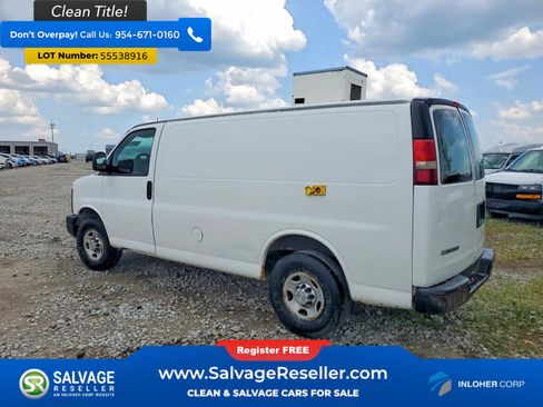 Used 2013 Chevrolet Express 2500 RWD image 3