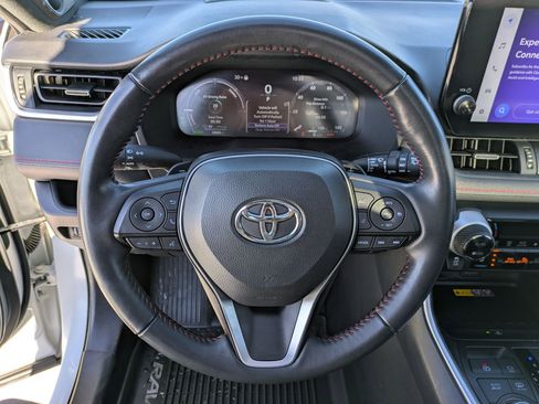 Used 2023 Toyota RAV4 XSE w/ Premium Package image 9