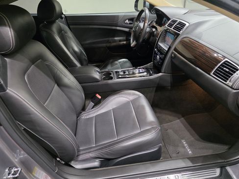 Used 2015 Jaguar XK Coupe image 18