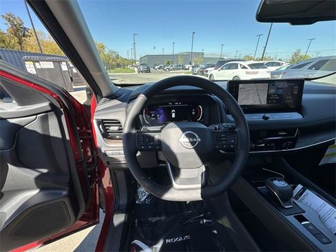 New 2026 Nissan Rogue Platinum w/ Platinum Premium Package image 14