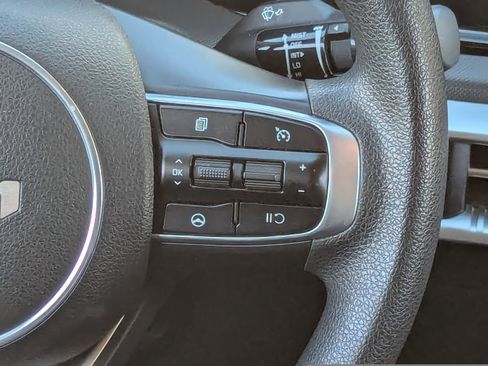 Certified 2022 Kia K5 LXS image 18