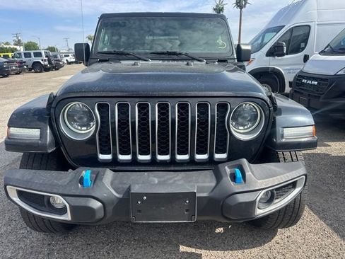 Used 2023 Jeep Wrangler Unlimited Sahara w/ Cold Weather Group AWD/4WD image 2