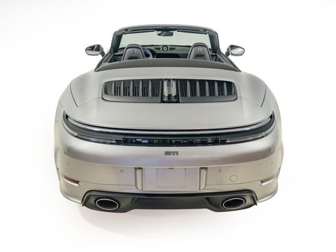 Used 2026 Porsche 911 Carrera T w/ Sportdesign Package RWD image 17