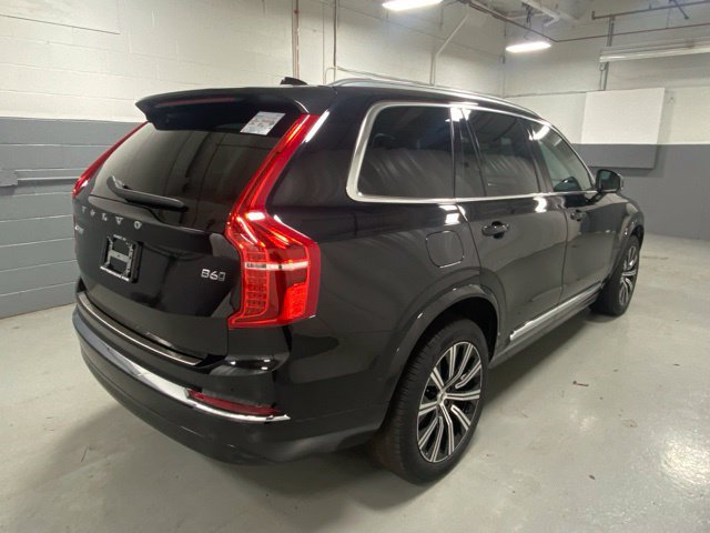 Used 2023 Volvo XC90 B6 Plus w/ Protection Package Premier AWD/4WD image 3