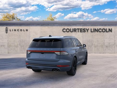 New 2026 Lincoln Aviator Reserve AWD/4WD image 8