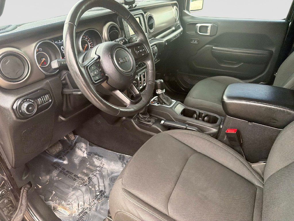 Used 2018 Jeep Wrangler Sport AWD/4WD image 16