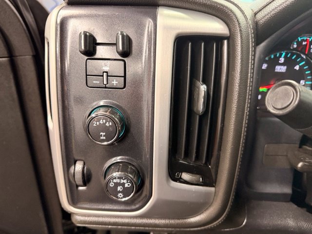 Used 2017 GMC Sierra 2500 SLT w/ Driver Alert Package AWD/4WD image 20