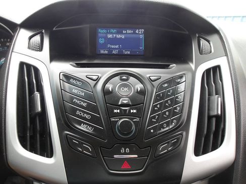 Used 2013 Ford Focus SE image 12