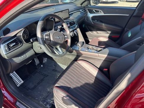 Used 2023 Genesis G70 3.3T w/ Sport Advanced Package image 9