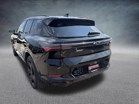 Used 2024 Chevrolet Equinox EV RS FWD image 9
