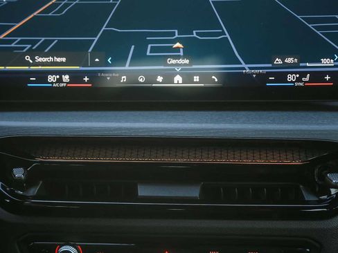 New 2026 BMW 330i Sedan w/ Convenience Package image 10