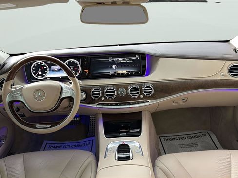 Used 2017 Mercedes-Benz S 550 Sedan image 27